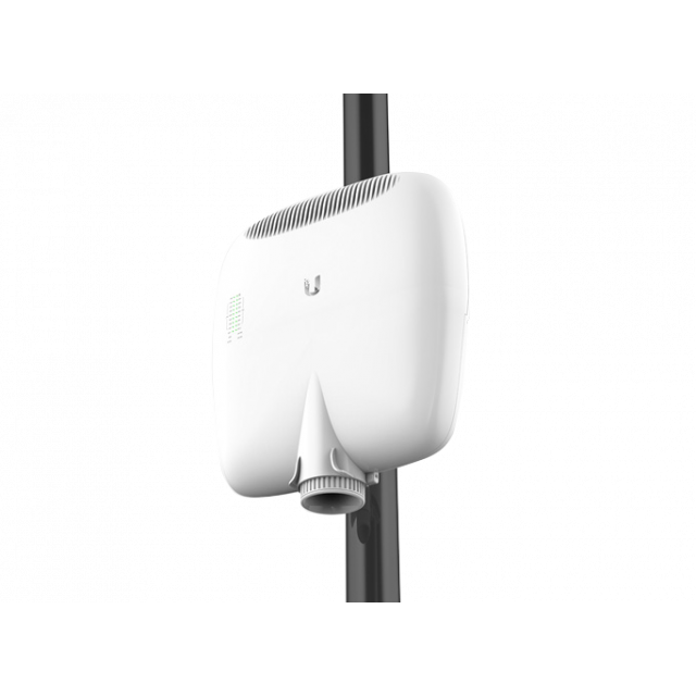 Ubiquiti EdgePoint EP-R8 Outdoor PoE Switch